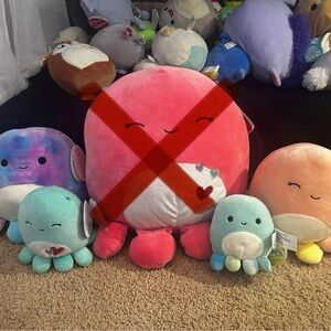 Squishmellow octopus family!!!